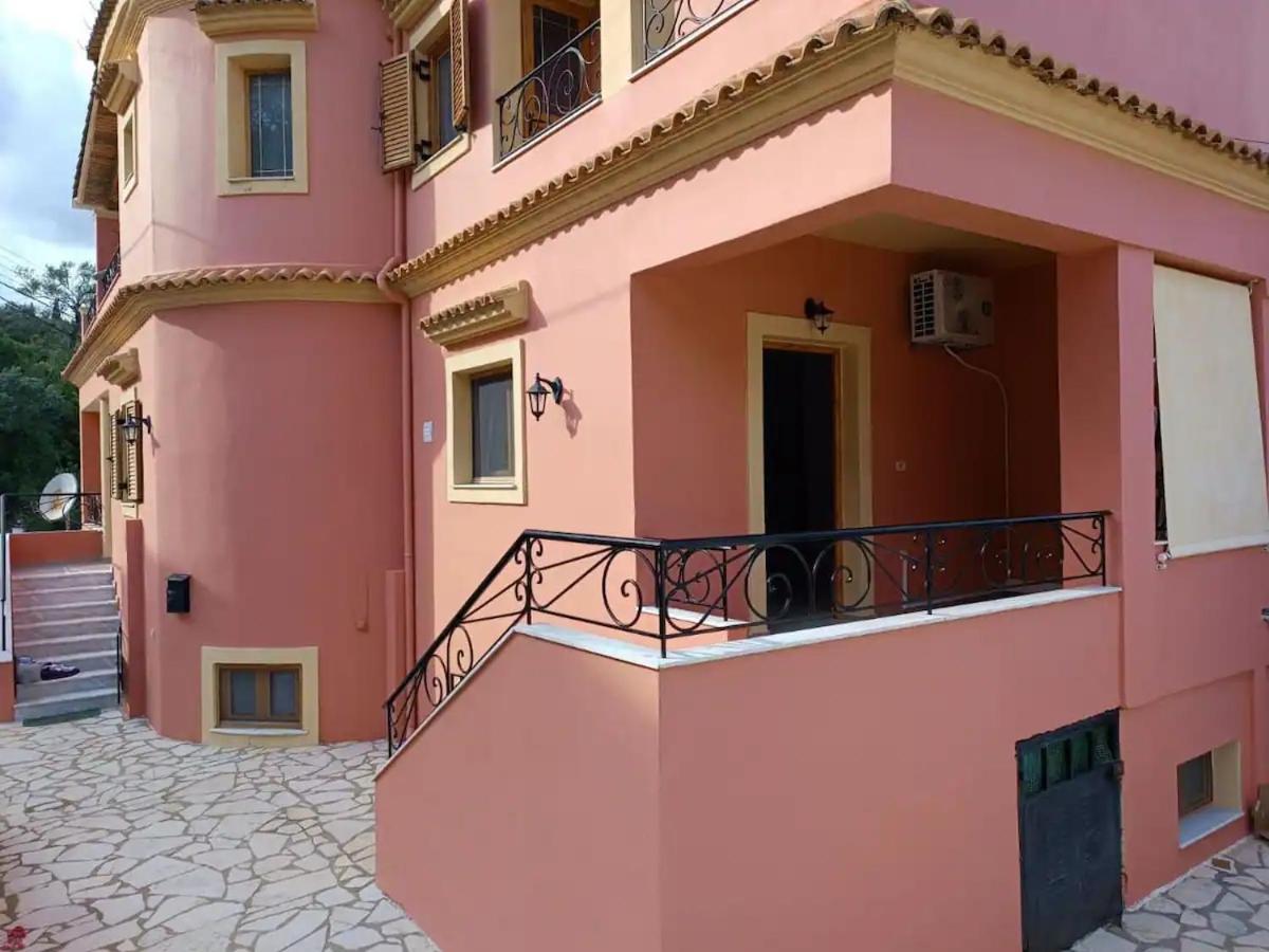 Turla'S Apartment Dassia  Exterior photo