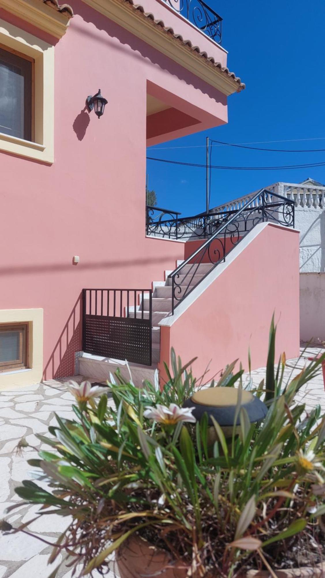Turla'S Apartment Dassia  Exterior photo